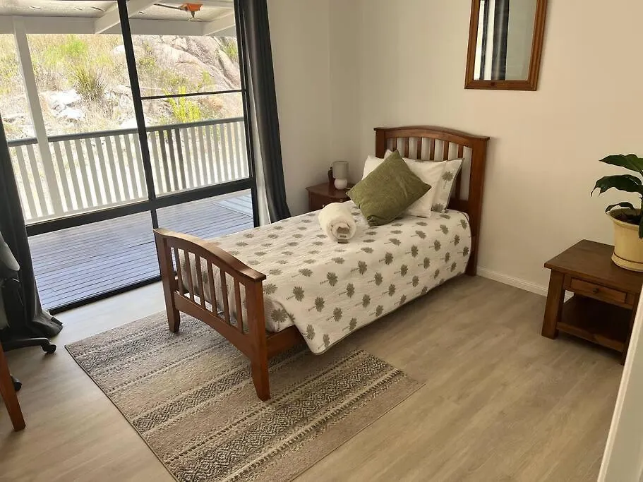 Granite Belt Majestic Retreat Villa Fletcher Holiday home